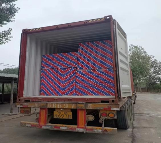 17471124809664